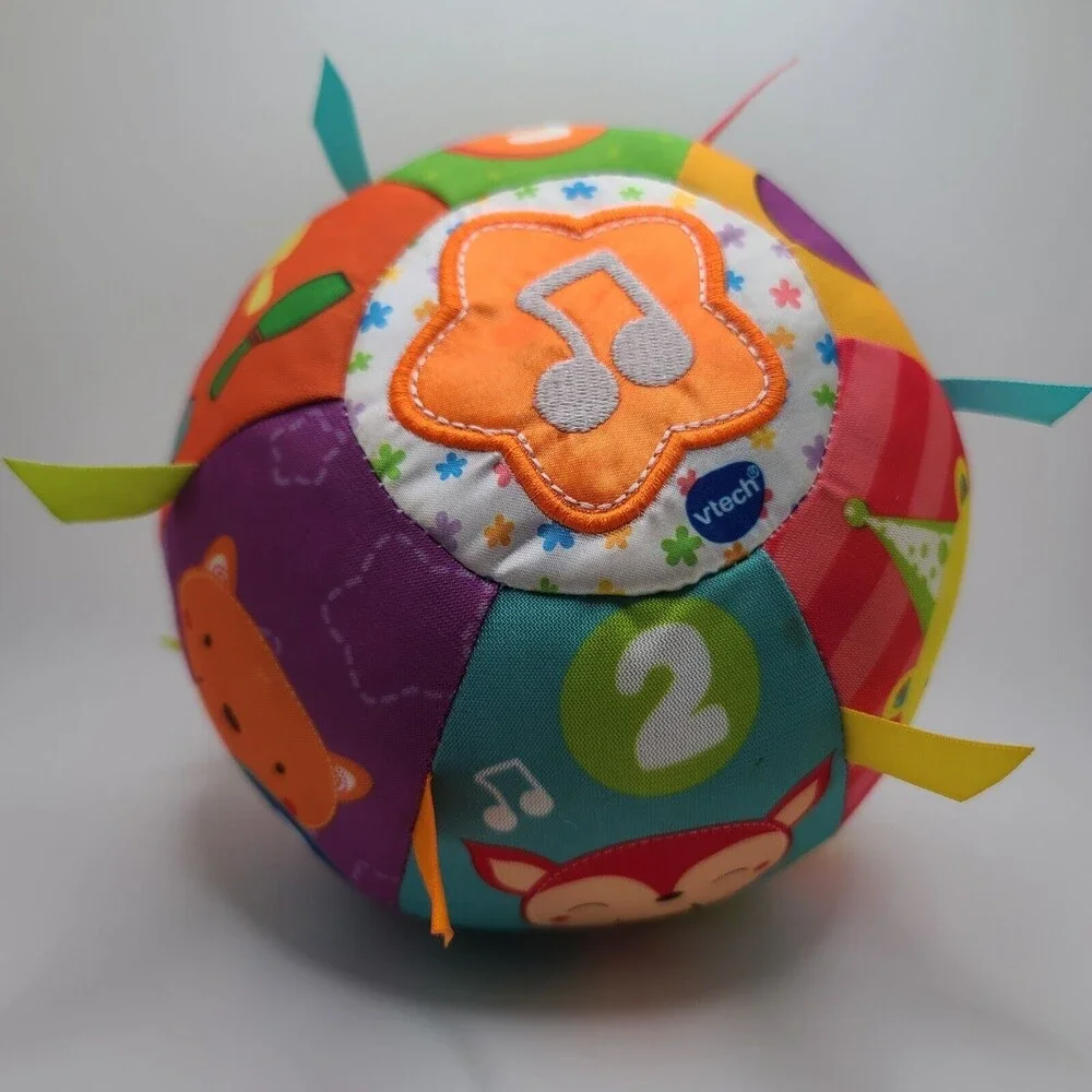 Vetch Wiggle and Crawl Ball Baby Learning Toy